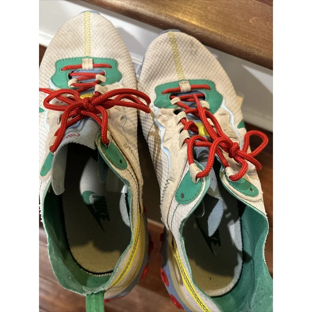 Nike React Element 55 SE Super Nintendo Size 9 CT1142-800 No Box